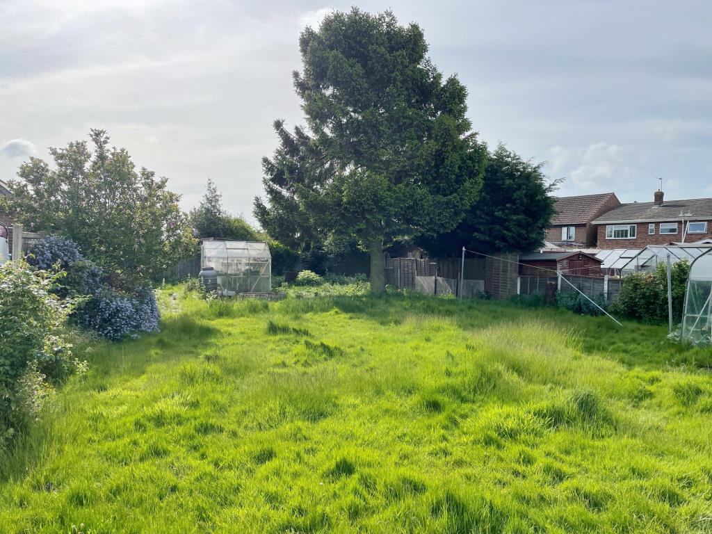 Lot: 89 - FREEHOLD LAND WITH POTENTIAL -
